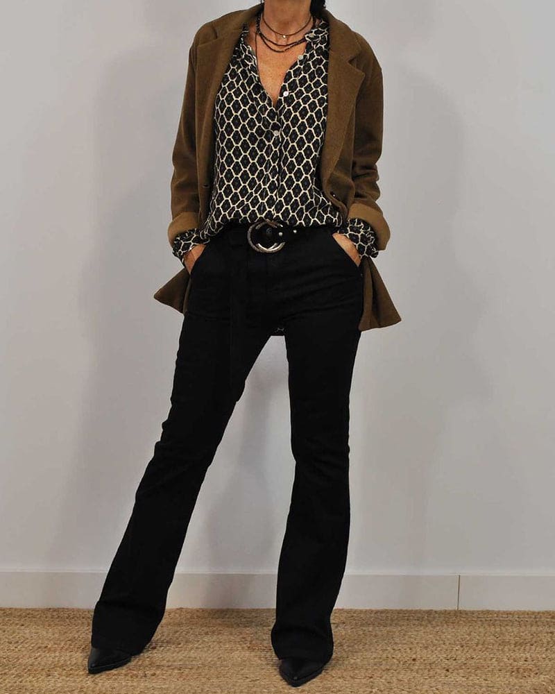 ELVIRA - Geometric V-Neck Blouse