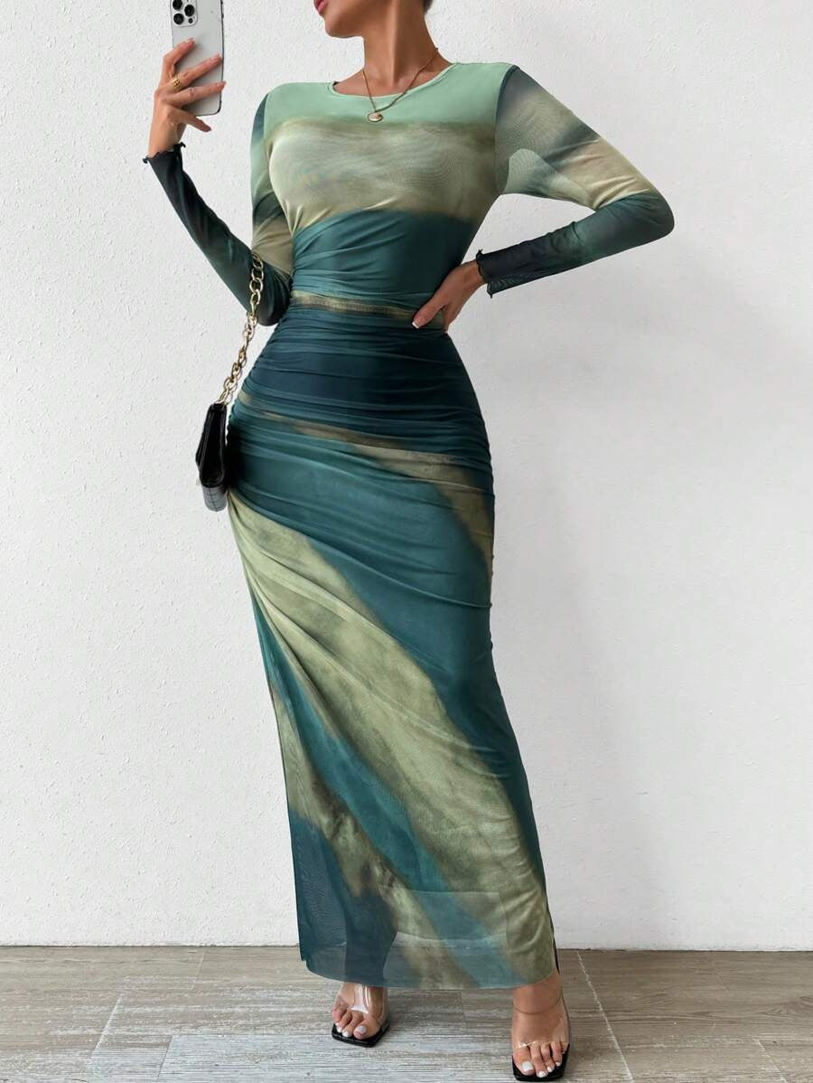 JULIA - Comfy Printed Long Sleeve Round Neck Bodycon Maxi Dress