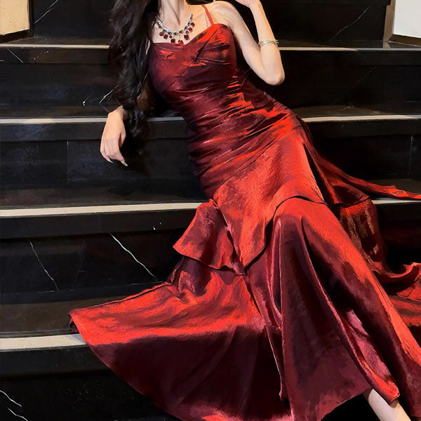 VIANNE - Glamorous Ruffled Maxi Dress
