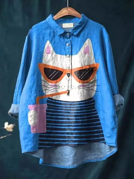 AMARI - Cat Art Shirt